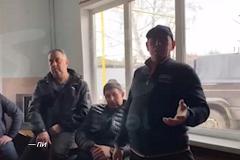 Автосервис полыхает на Вторчермете (ВИДЕО)
