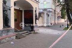 Инкассатор пытался поджечь здание «Росинкас» в Екатеринбурге