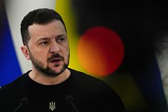 План Зеленского по мирной конференции без РФ окрестили нелепым
