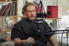 Продюсер пользующегося популярностью представление на ТНТ посетовал на нытье участниц