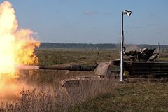 Русские военные эвакуировали с полосы фронта 1-ый танк Abrams