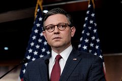 Представитель Палаты представителей США отказался уходить в отставку