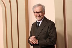 Стивен Спилберг возжелал снять кинофильм про НЛО