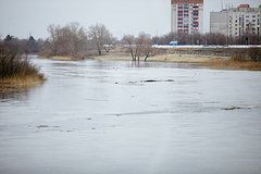 Уровень воды реки Тобол в Кургане опять поднялся
