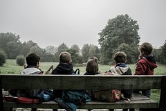 Группировка 11-летних деток захватила парк и начала терроризировать отдыхающих