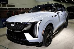 Cadillac передумал отрешаться от бензиновых машин