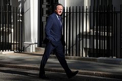 Кэмерон высказался о борьбе с Путиным
