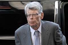 Кинг продал права на экранизацию собственного рассказа режиссеру из РФ за бакс