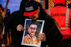 Об афроамериканце Джордже Флойде снимут биографический кинофильм