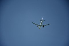 Пенсионер поехал в путешествие всей жизни с супругой и не выжил при турбулентности