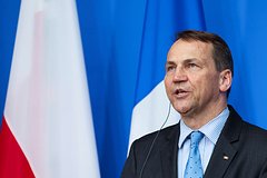 Польша призвала страны Европы ужесточить условия для украинцев