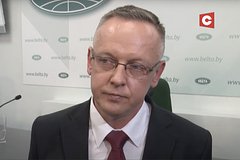 Польский арбитр отказался от должности и попросил защиты у Лукашенко. Он обвинил Варшаву в нечестной политике