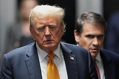 Присяжные на суде по делу Трампа разошлись без вынесения вердикта