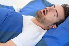 Раскрыты действенные методы избавления от храпа