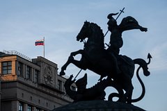 В Госдуме потребовали проверку после досмотра до трусов школьниц перед ЕГЭ