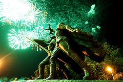 В РФ начались длинные торжественные выходные