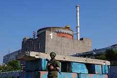 В РФ назвали политизированными обвинения о недостаточной безопасности ЗАЭС