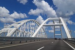 В РФ предрекли ответ на попытку ВСУ стукнуть по Крымскому мосту ракетами