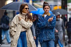 В сети восхитились наружностью 18-летней дочери Тома Круза