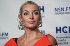 Волочкова назвала коллег клубком целующихся змей