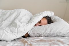 Доктор предупредила об небезопасных для жизни видах храпа