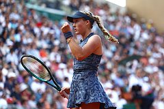 17-летняя россиянка вышла в четвертьфинал «Ролан Гаррос»