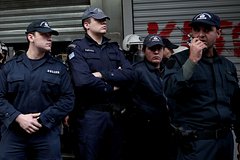 Прошлый милиционер поехал в отпуск в Грецию и пропал без вести