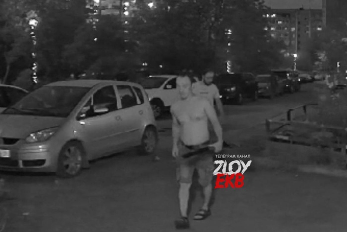 Екатеринбуржец устроил стрельбу из ружья во дворе на Русской