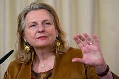 Бывший-глава МИД Австрии назвала Россию частью Востока