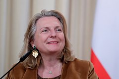 Бывший-глава МИД Австрии оценила адаптацию жителей России к санкциям