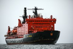 Экспедиция участников «Время героев» на ледоколе завершена
