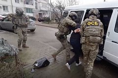 ФСБ задержала готовивших теракты в Крыму диверсантов