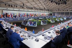 Финальный документ саммита в Швейцарии по Украине поддержали 80 государств