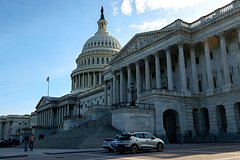 Конгресс США отказался финансировать оборонные расходы Белоснежного дома