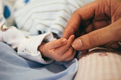 Одни и те же предки за 7-мь лет бросили на улице троих новорожденных малышей