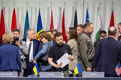 Песков оценил эффективность конференции по Украине в Швейцарии