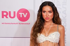 Певица Нюша первый раз высказалась о разводе с супругом