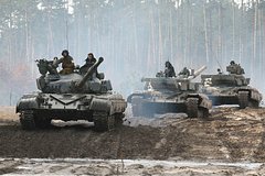Появились кадры ликвидирования танка ВСУ при помощи «Ланцета»