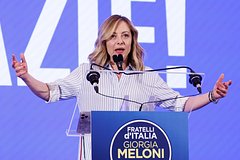 Премьер Италии призвала не спешить с выводами о 2-ом сроке фон дер Ляйен