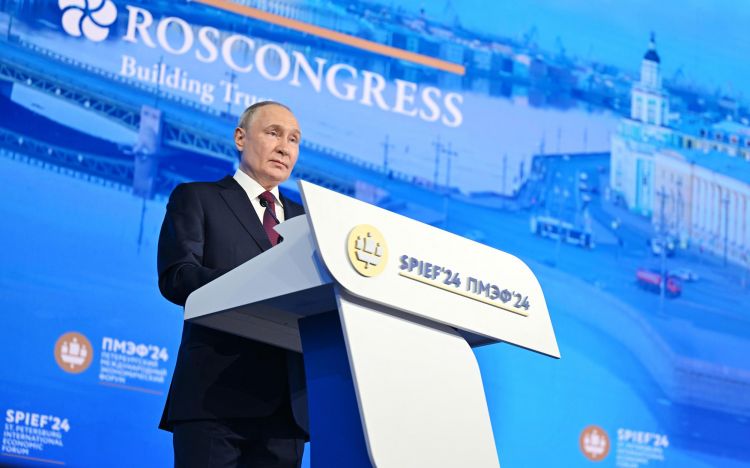 Путин предложил расширить семейную ипотеку :: Средства :: недвижимость