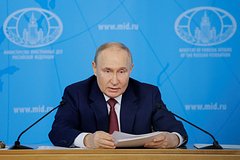 Путин проговорил об омоложении армии