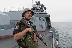 РФ перекидывает авиацию и корабли на Карибы