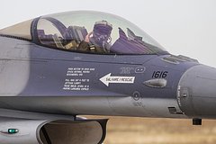 Румыния решила заплатить обучение украинских пилотов на F-16