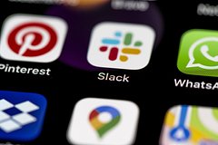 Slack начал информировать жителей России о приостановке учетных записей