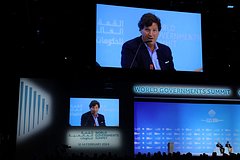 Такер Карлсон оценил интеллектуальные возможности вице-президента США