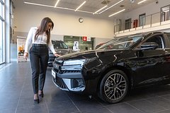 Таролог призвала жителей России отрешиться от покупки автомашины