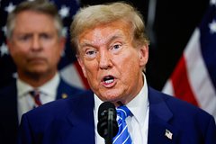 Трамп раскритиковал США за поддержку Украины