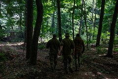 Украинские военкомы оставили спектакль без актеров-мужчин
