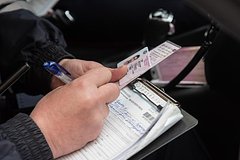 В РФ участникам СВО захотели возвратить изъятые водительские права