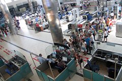 В РФ захотели отменить визы для неких иноземцев